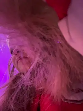 Snapshot of AnastasiaAniess chatting on 11/13/25, 06:12 AnastasiaAniess online show from 11/13/25, 06:12