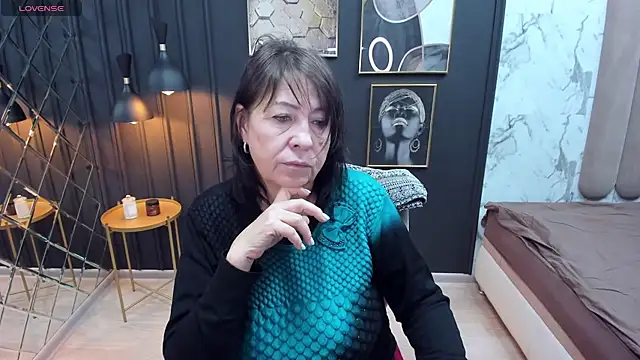 Snapshot of LindaPassionate chatting on 12/06/24, 05:20 LindaPassionate online show from 12/06/24, 05:20