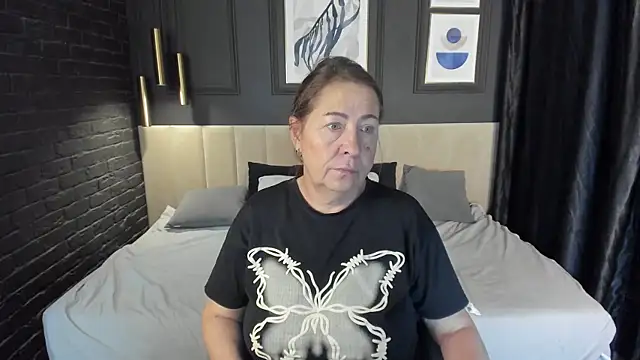 LindaPassionate online show from 07/10/26, 05:34