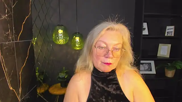 NataliMellow online show from 10/24/25, 01:07