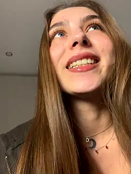 Snapshot of so_cutes chatting on 11/16/25, 06:46 so cutes online show from 11/16/25, 06:46