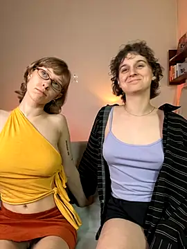 Snapshot of Jitoon_Exe chatting on 09/26/25, 06:34 Jitoon Exe online show from 09/26/25, 06:34