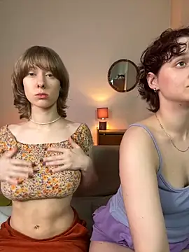 Snapshot of Jitoon_Exe chatting on 11/02/25, 02:30 Jitoon Exe online show from 11/02/25, 02:30