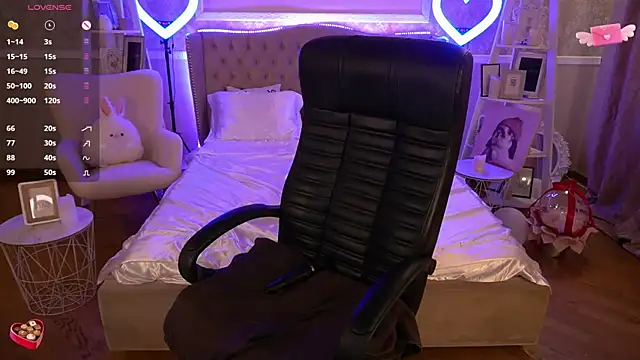 FoxyShy online show from 03/16/25, 12:44