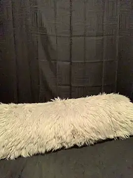 Snapshot of Rakiyahcharms chatting on 12/28/24, 12:57 Rakiyahcharms online show from 12/28/24, 12:57