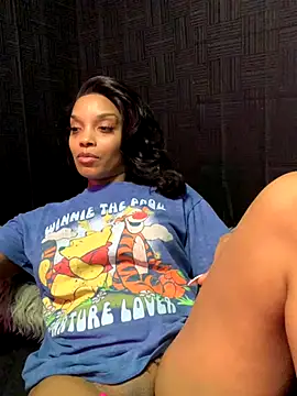 Snapshot of Rakiyahcharms chatting on 12/02/25, 10:53 Rakiyahcharms online show from 12/02/25, 10:53