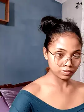 Snapshot of naya86 chatting on 12/02/24, 11:56 naya86 online show from 12/02/24, 11:56