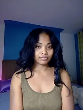 Snapshot of naya86 chatting on 06/15/26, 02:41 naya86 online show from 06/15/26, 02:41