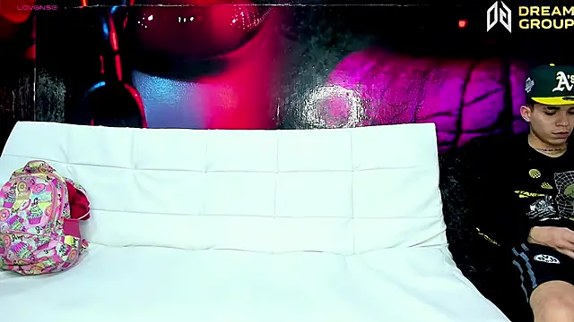 AmazingPartys online show from 04/17/26, 07:39