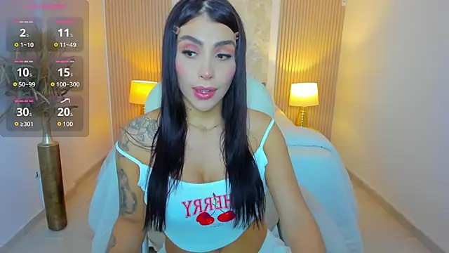 Sarah Stone  online show from 03/04/26, 07:42