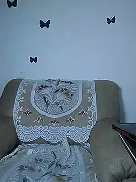 Nisha555 online show from 09/25/25, 06:44