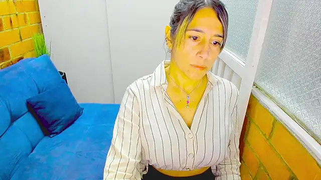 Snapshot of Penelope47 chatting on 12/30/24, 07:00 Penelope47 online show from 12/30/24, 07:00