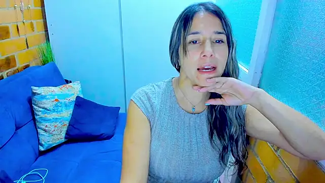 Snapshot of Penelope47 chatting on 01/18/25, 10:17 Penelope47 online show from 01/18/25, 10:17