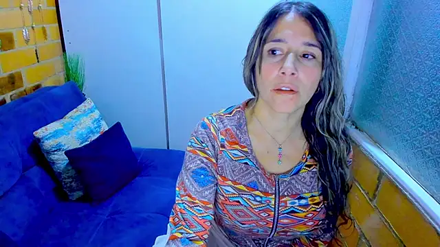 Snapshot of Penelope47 chatting on 01/30/25, 11:34 Penelope47 online show from 01/30/25, 11:34