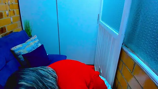 Snapshot of Penelope47 chatting on 02/04/25, 11:16 Penelope47 online show from 02/04/25, 11:16