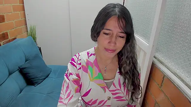 Snapshot of Penelope47 chatting on 10/25/25, 07:19 Penelope47 online show from 10/25/25, 07:19