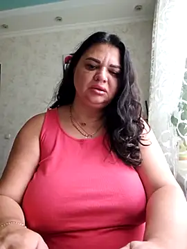 littleRikka online show from 11/08/25, 09:09