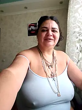 littleRikka online show from 12/19/25, 10:11