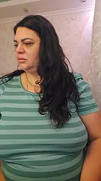 littleRikka online show from 01/18/26, 08:29