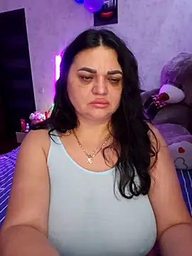 littleRikka online show from 04/15/26, 06:15