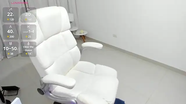 renata t  online show from 02/26/25, 11:26