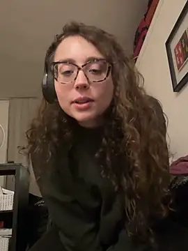 Snapshot of ladyturtle chatting on 03/19/26, 11:31 ladyturtle online show from 03/19/26, 11:31