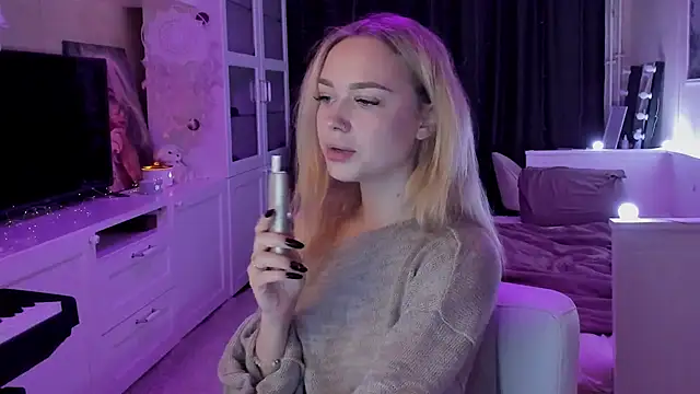 Snapshot of MaryDreaminess chatting on 09/28/25, 07:19 MaryDreaminess online show from 09/28/25, 07:19