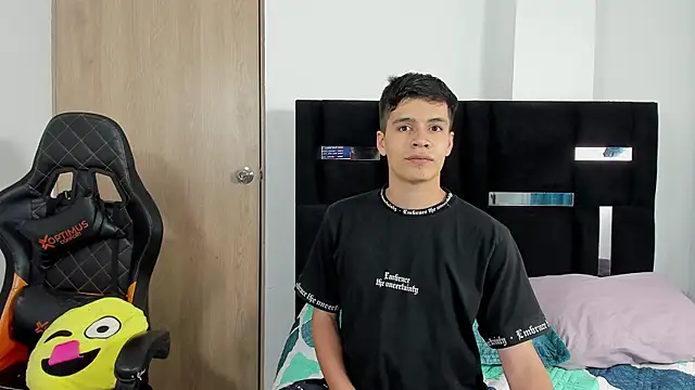 Dimitrixxx   online show from 09/22/25, 04:42