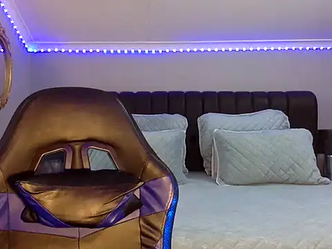 BOOTYBANGER24xx online show from 10/21/25, 03:18