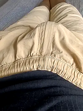 Babyucum4me online show from 12/03/25, 07:05