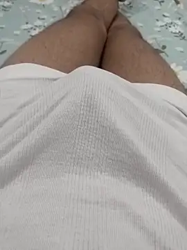 Babyucum4me online show from 05/05/26, 05:32