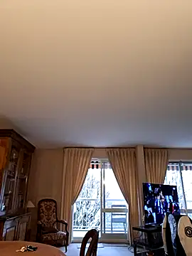 Snapshot of Perv10 chatting on 11/24/25, 09:09 Perv10 online show from 11/24/25, 09:09