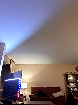 Snapshot of Perv10 chatting on 12/13/25, 11:32 Perv10 online show from 12/13/25, 11:32