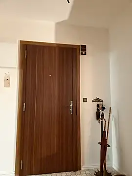 Snapshot of Perv10 chatting on 12/15/25, 05:39 Perv10 online show from 12/15/25, 05:39