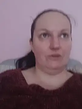 BustyLadyAlma online show from 05/17/26, 06:44