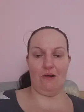BustyLadyAlma online show from 06/28/26, 06:41