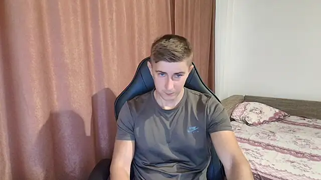 Snapshot of Todhorny9873 chatting on 02/18/25, 07:21 Todhorny9873 online show from 02/18/25, 07:21