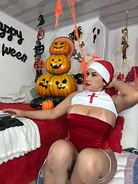 alexa fiore01 online show from 10/25/25, 04:02