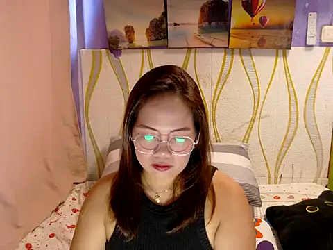 BURBERRY69 online show from 02/03/26, 01:59