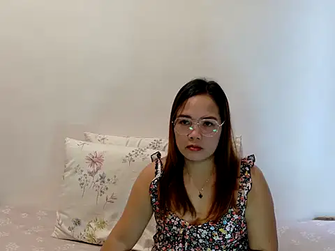 BURBERRY69 online show from 07/05/26, 05:14