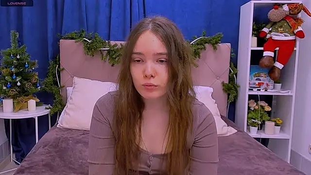 Janie JJ Curvie online show from 12/21/25, 02:30