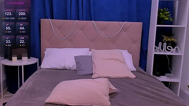 Janie JJ Curvie online show from 03/01/26, 12:56