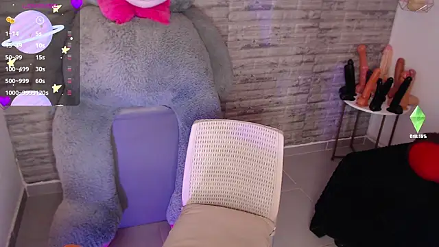 TinnaCobb online show from 05/17/26, 10:22