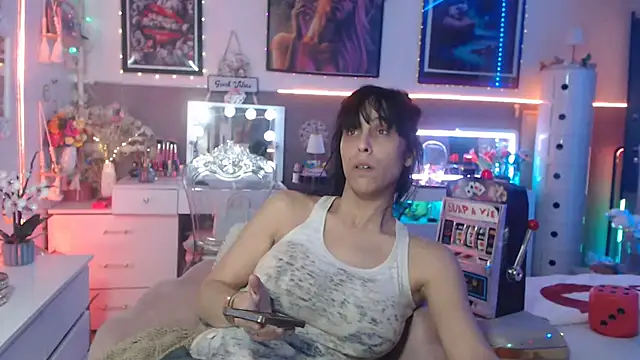 misscectito13 online show from 03/08/25, 05:54