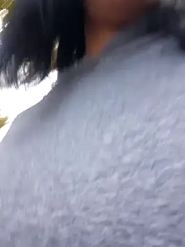 Snapshot of misscectito13 chatting on 11/08/25, 02:17 misscectito13 online show from 11/08/25, 02:17