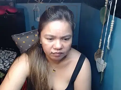 ambersmile online show from 10/25/25, 11:54