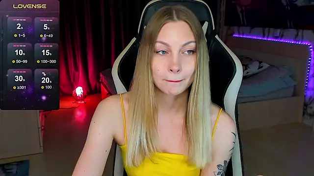 BiMolly online show from 09/14/25, 09:03