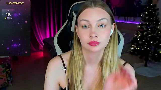 BiMolly online show from 12/21/25, 08:49