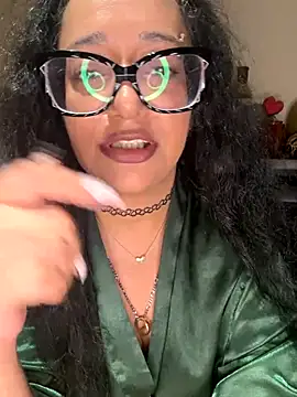 PichyPrettyPussy online show from 11/10/25, 01:10