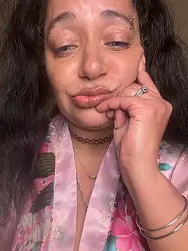 PichyPrettyPussy online show from 12/19/25, 08:05